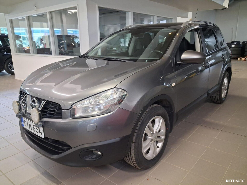 Nissan Qashqai+2